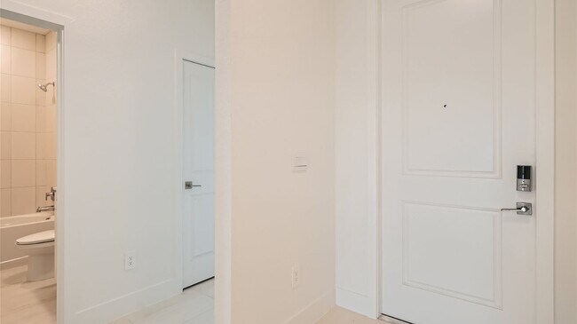 6510 SE Park Trace Dr unit 36207129, Stuart, FL 34997 - photo 2
