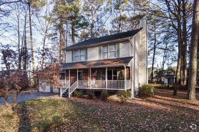 Colonial homes in Lusby come in many varieties.