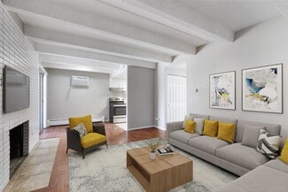 999 Pearl St, Denver, CO 80203