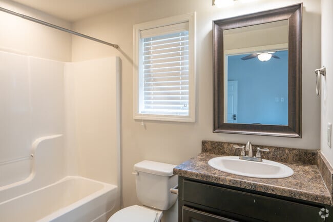 Old Row at Cloverdale, Tuscaloosa, AL 35401 - photo 7