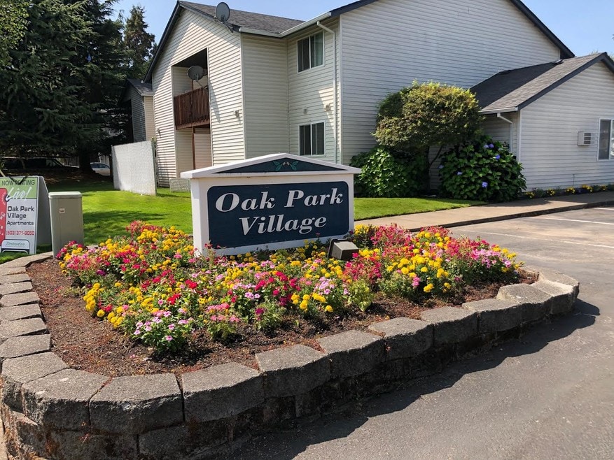 Oak Park Village Apartments, Salem, OR 97305 - photo 1