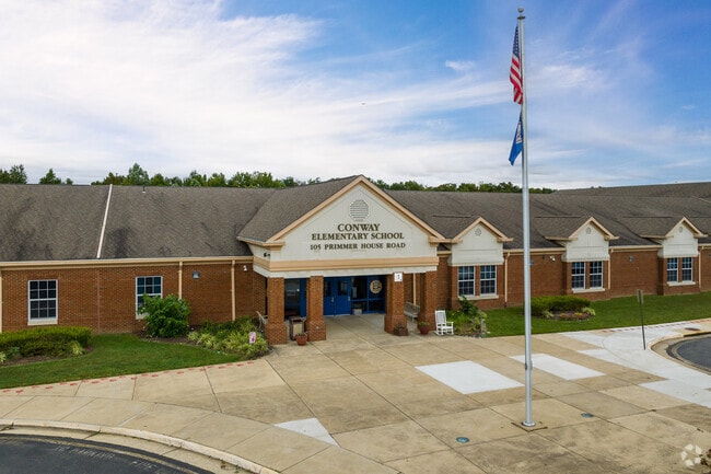 Conway Elementary is a highly rated school in Leeland.