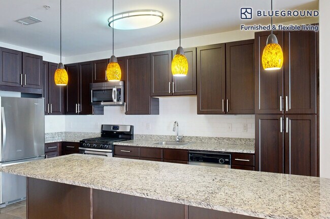 80 N Central Ave unit FL2-ID1076A, Long Island, NY 11570 - photo 5