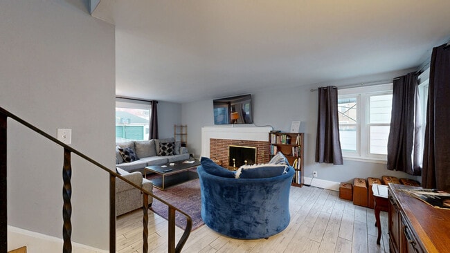 189 Niagara Falls Blvd, Eggertsville, NY 14226 - photo 2