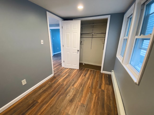 300 Townsend St, New Brunswick, NJ 08901 - photo 5