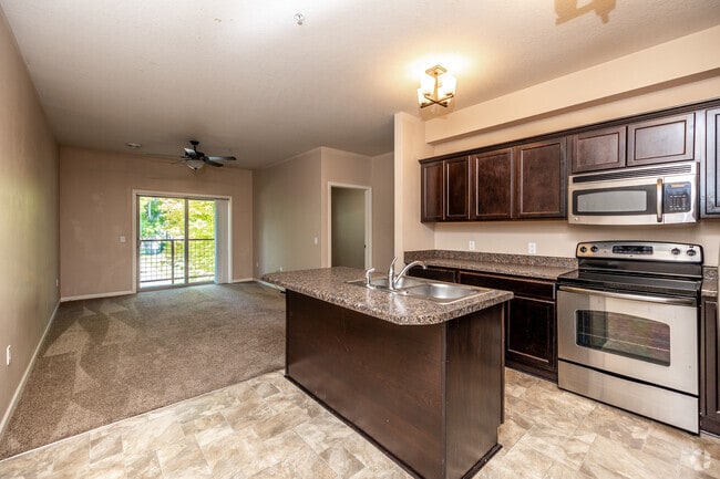 2BR + Den, 2BA - 870 SF