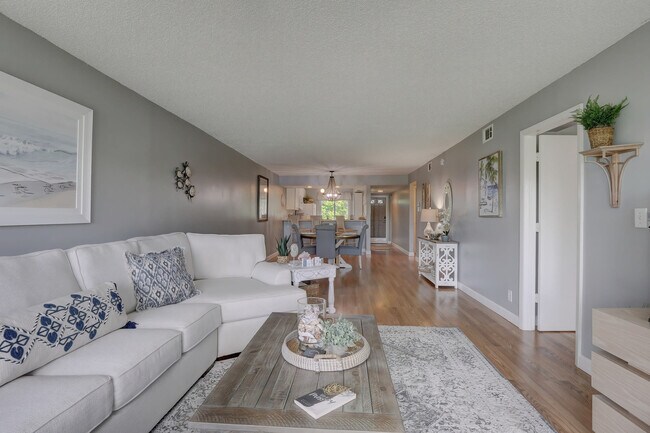 154 Palm Dr unit FL2-ID1049699P, Naples, FL 34112 - photo 6