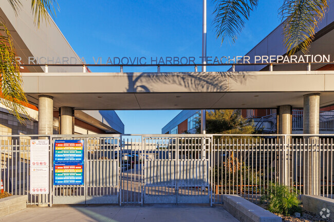 Harbor Teacher Preparation Academy entrance.