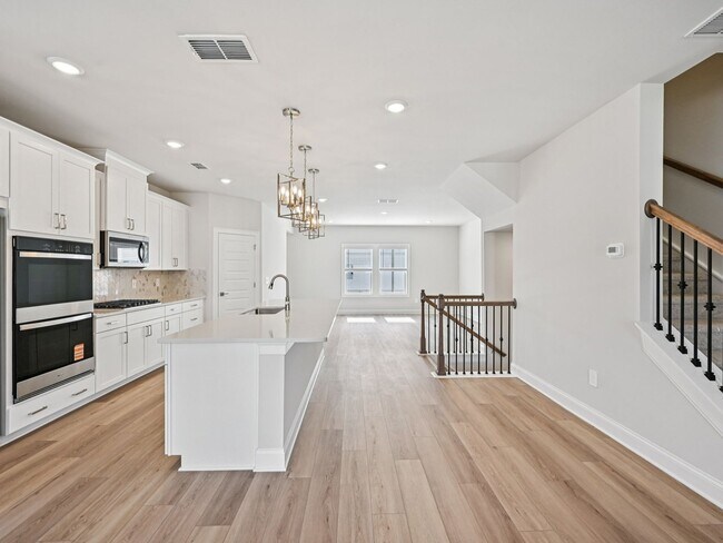 413 Elise Way, Lawrenceville, GA 30045 - photo 4