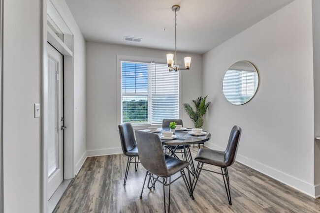 514 Pleasant Dr unit FL3-ID1094371P, Durham, NC 27703 - photo 2