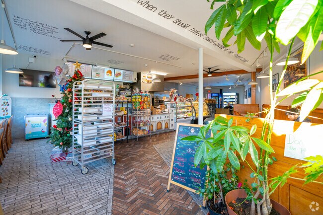 Pan and Cafe in Chelsea offers great take-out or dine-in options.