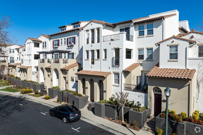 Stylish townhomes in Dublin Ranch offer modern living with easy access to parks and retail.