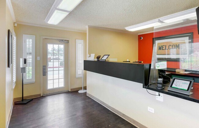 3560 N Marshall Way, Scottsdale, AZ 85251 - photo 6