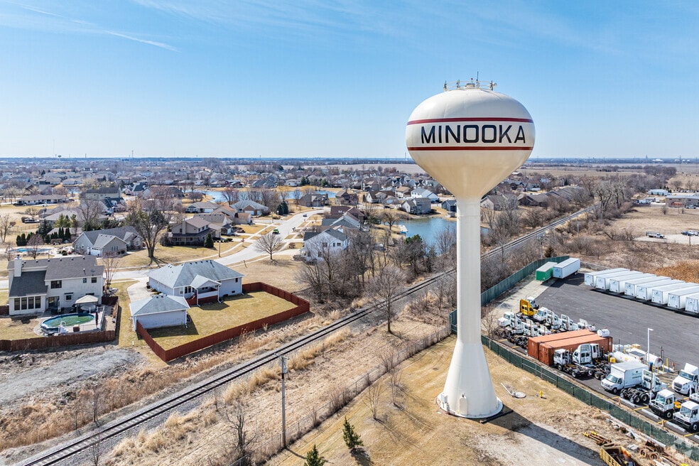 CP_Minooka_1026477_P2_V