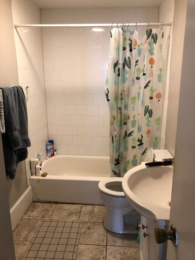 1082 Commonwealth Ave unit 3, Boston, MA 02215 - photo 7