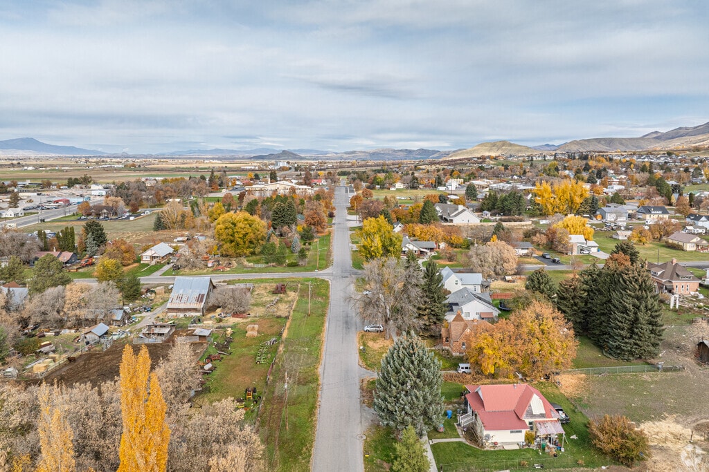 Richmond sits in northern Cache Valley with a strong rural identity.