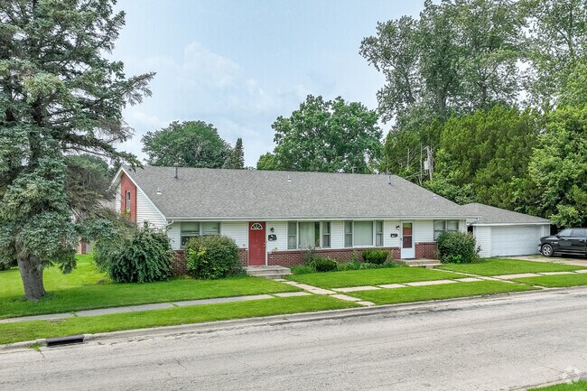 Five Points has the majority of homes being single story ranch style.