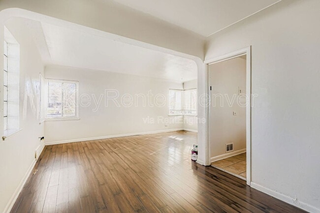 3233 Steele St, Denver, CO 80205 - photo 4