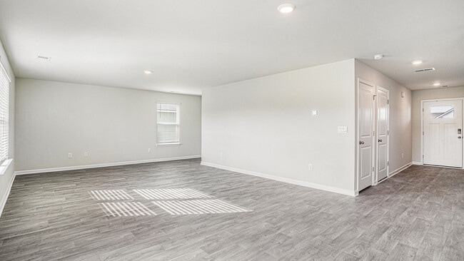 374 Acosta Cir, Conway, SC 29527 - photo 4