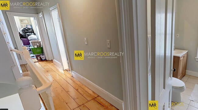 10 Saunders St, Allston, MA 02134 - photo 7