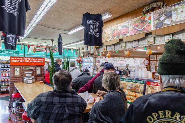 Join the lunch rush for some quality food at the Original Nattoli and Son in Irving Woods.