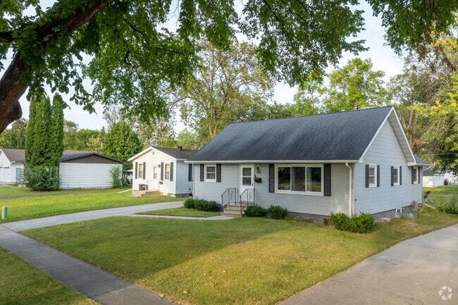 Smaller starter homes are the most common build in Lewis and Clark.