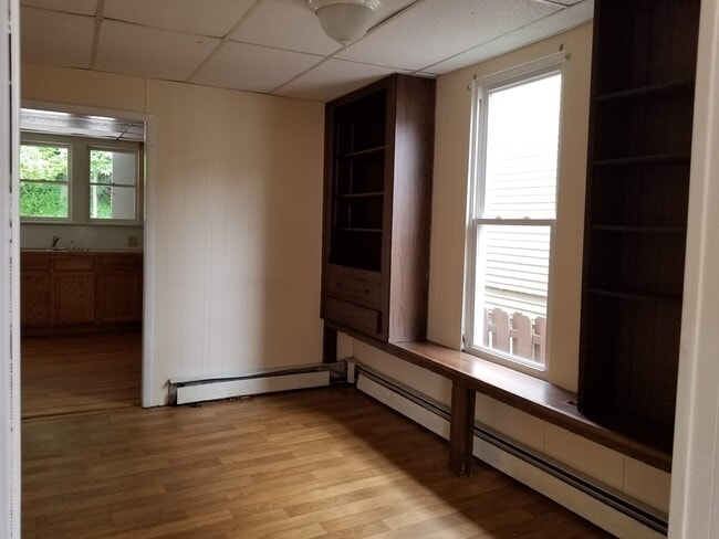 Dining Room - Unit 1