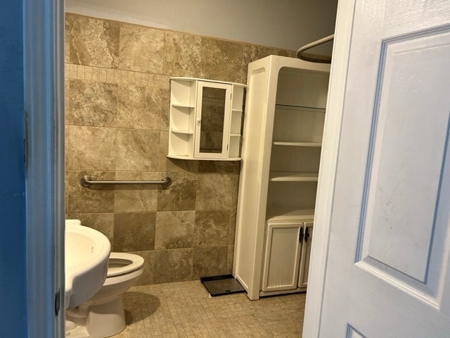 22835 Fm 1774 unit Efficiency Apt 2, Plantersville, TX 77363 - photo 4