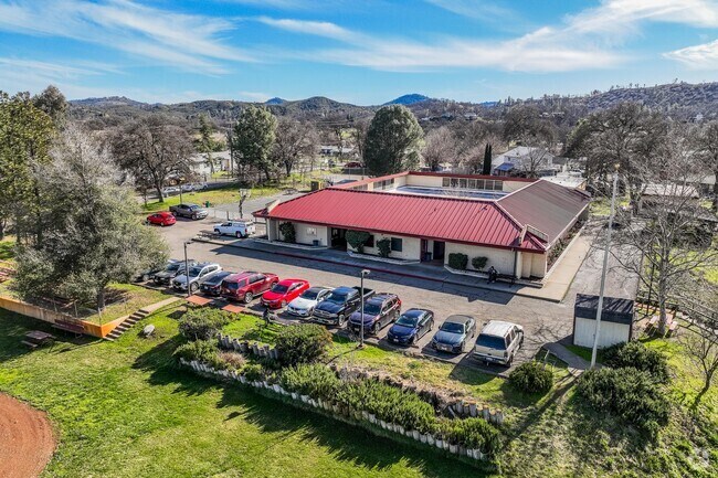 W C Carle High School offers spacious grounds for students in Clearlake.