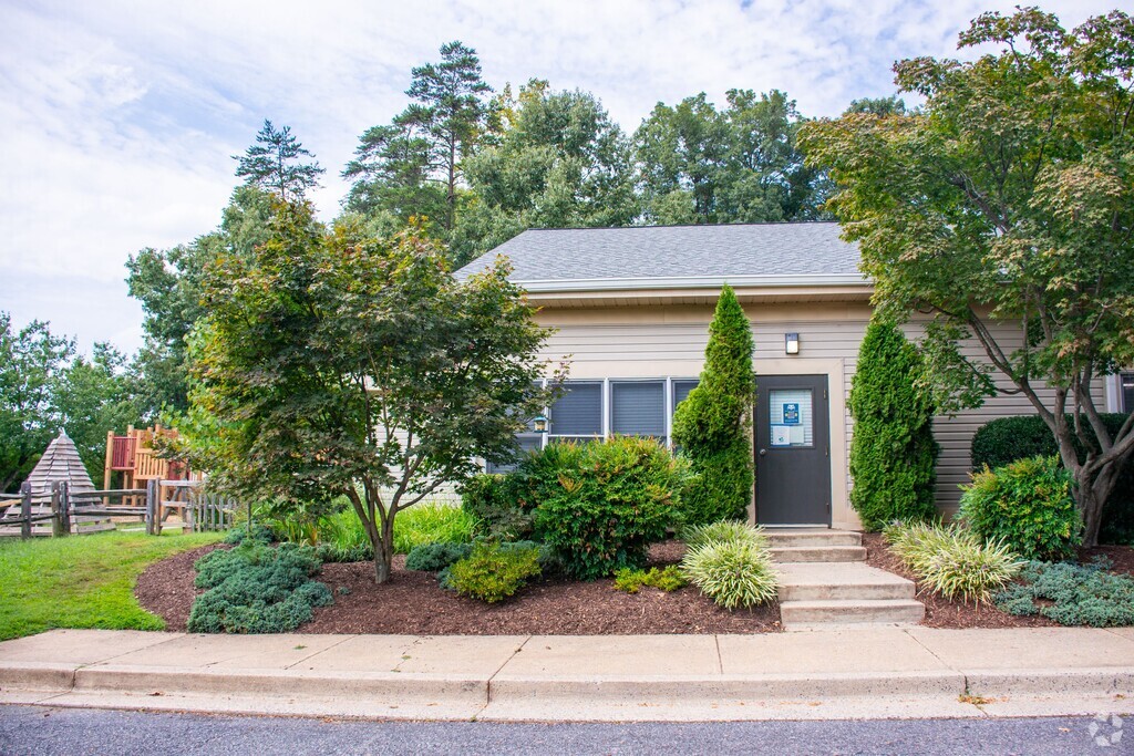View of the entrance at Georgetown Hill Early School located in Potomac MD.