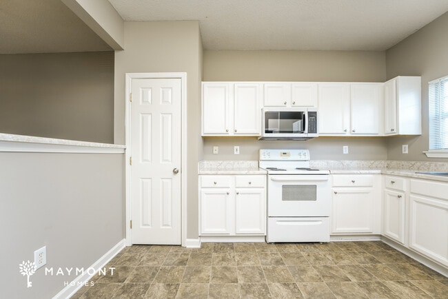 107 Odyssey Turn NW, Conyers, GA 30012 - photo 7