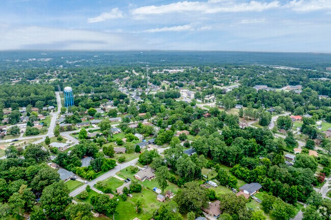 Woodfield has easy access to all Columbia has to offer without the hustle of city living.