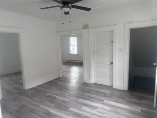 15 Edson St Unit 2, Amsterdam, NY 12010