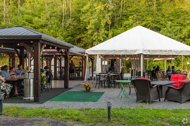 Stone House Tavern has a lovely outdoor space for diners who don't mind a breeze.