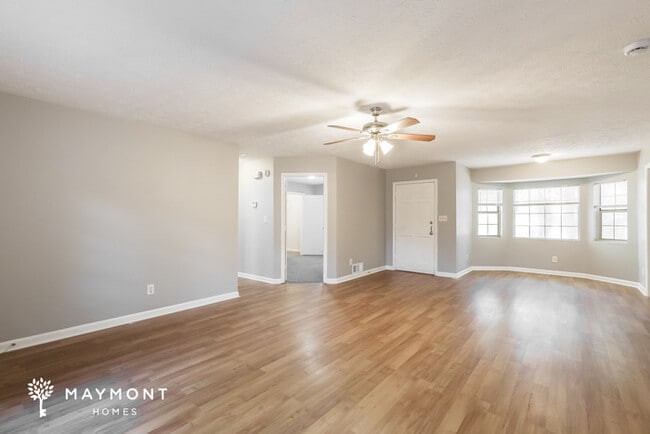 445 Meadowbrook Dr, McDonough, GA 30253 - photo 4