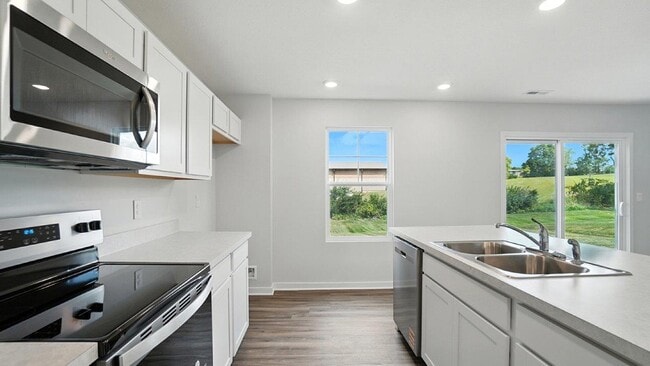 148 Lorrimore Dr, Pickerington, OH 43147 - photo 7