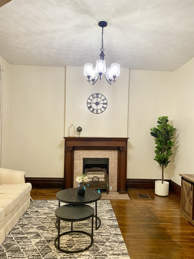 1374 Neil Ave, Columbus, OH 43201