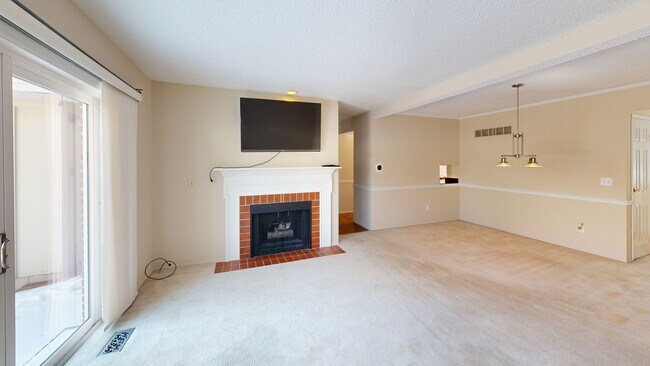 783 Amolac Dr, Saint Louis, MO 63141 - photo 2