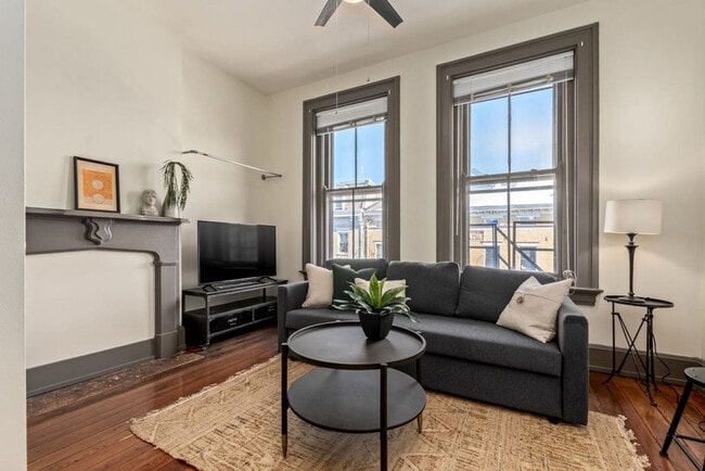 126 E 13th St unit ID1056027P, Cincinnati, OH 45202 - photo 4