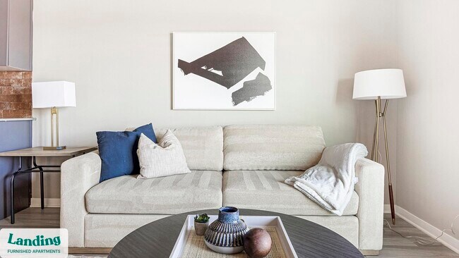 402 W Lincoln St unit 368, Phoenix, AZ 85003 - photo 2