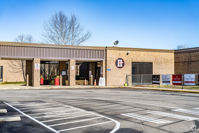 Hillsboro Elementary/Middle School features a loop for easy drop-off and pick-up times.
