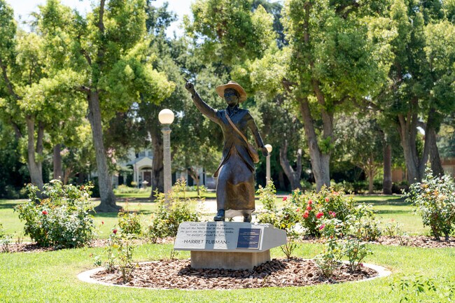 Lincoln Park is a central historic neighborhood in Pomona, California.