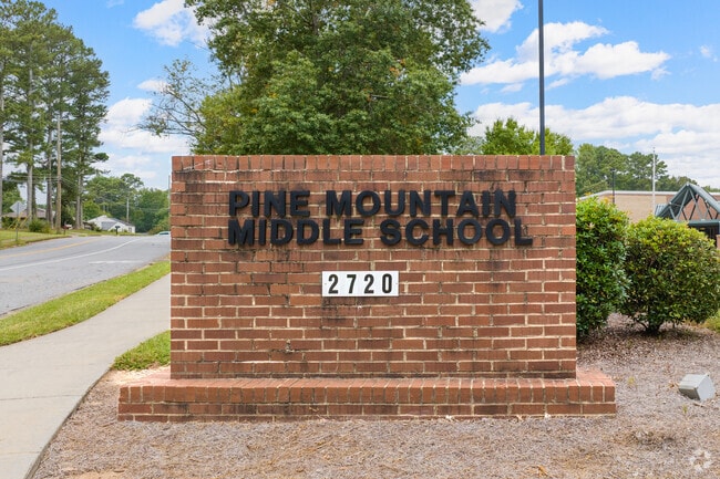 Pine Mountain Middle School is located at 2720 Pine Mountain Cir, Kennesaw, GA 30152.