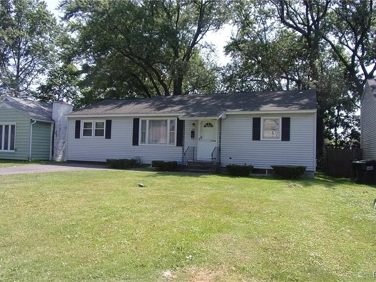 223 W Molloy Rd, Syracuse, NY 13211 - photo 1