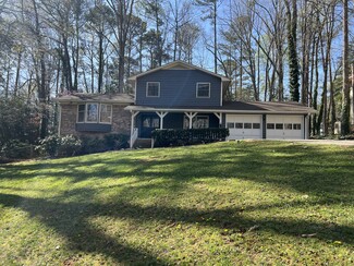 4724 Saint Bernard Dr SW, Lilburn, GA 30047