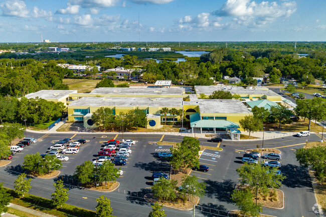 Tarpon Springs Elementary School has an overall Niche score of B