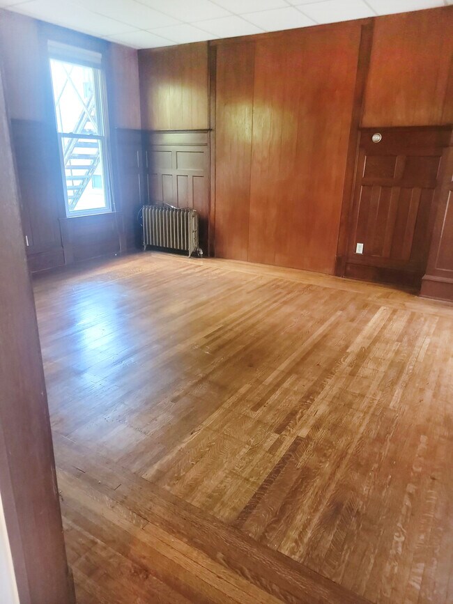 503 6th St N, Wahpeton, ND 58075 - photo 4