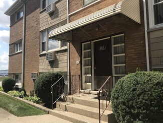 8616 47th St Unit 1N, Lyons, IL 60534