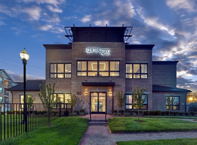 Central and Oak, East Rutherford, NJ 07073 - photo 3