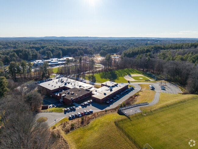 Windham Middle School in Windham, NH serves grades 6-8.
